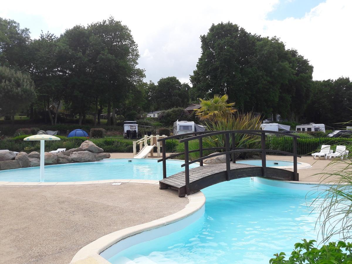 Camping Le Balcon De La Baie Saint-Marcan Luaran gambar